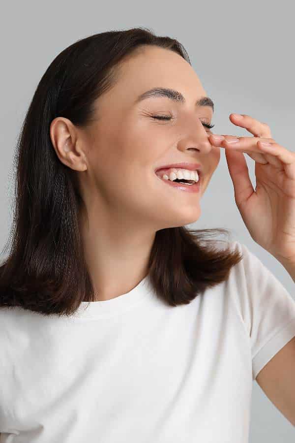 Pourquoi utiliser le taping après une rhinoplastie ? 1 Design sans titre 15